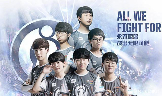 裁判组在 裁判组在