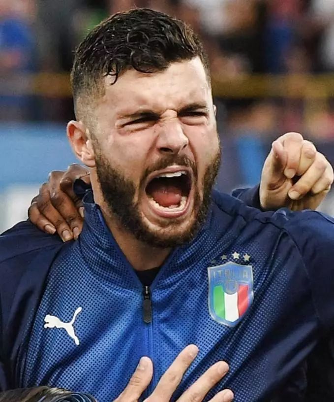 突破重围 突破重围