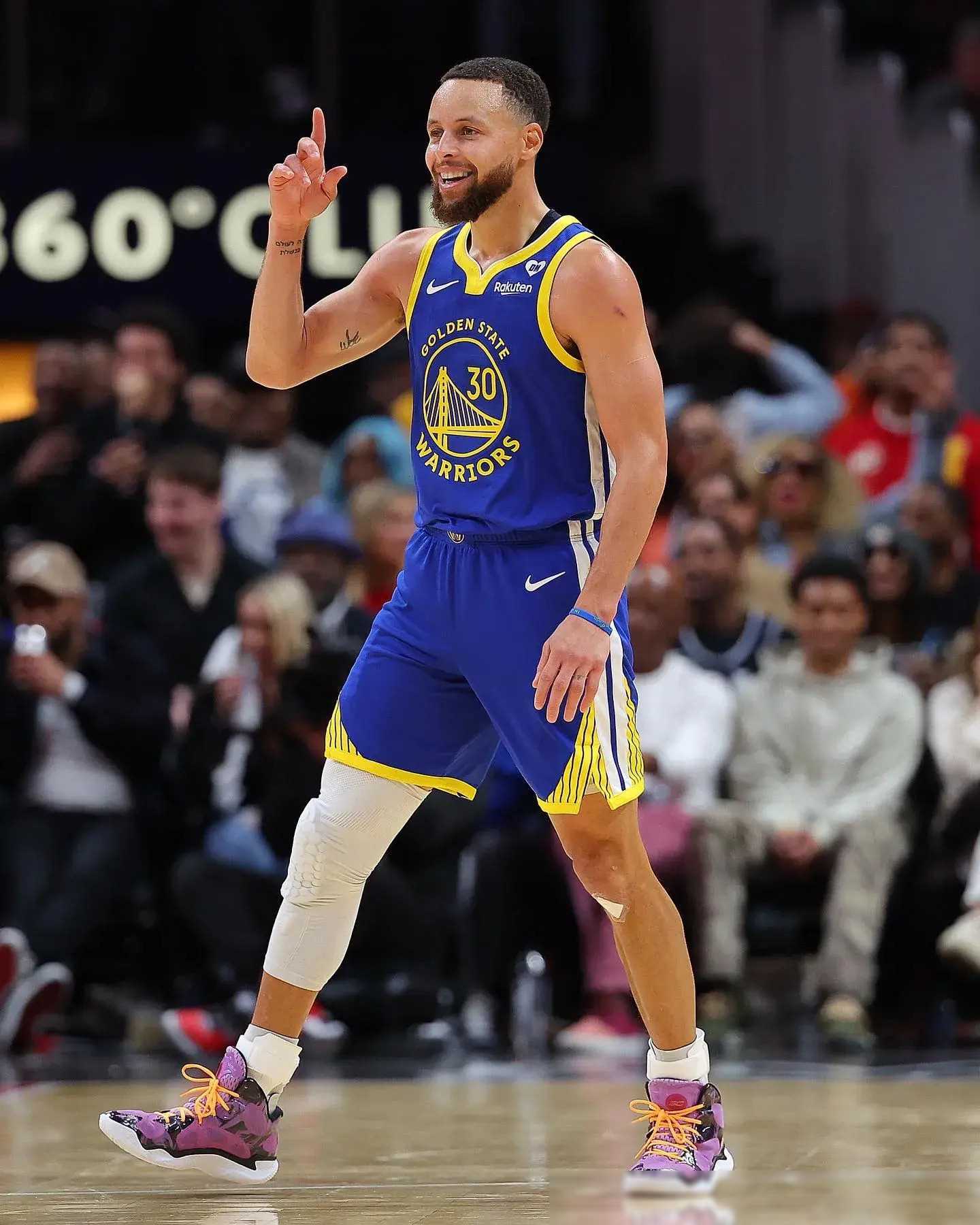 勇士二队强 勇士二队强